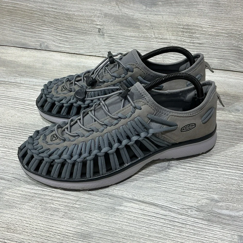 Keen Sandals Mens 8.5 M Uneek Slip On Gray Closed Toe Comfort Low Top 1018719